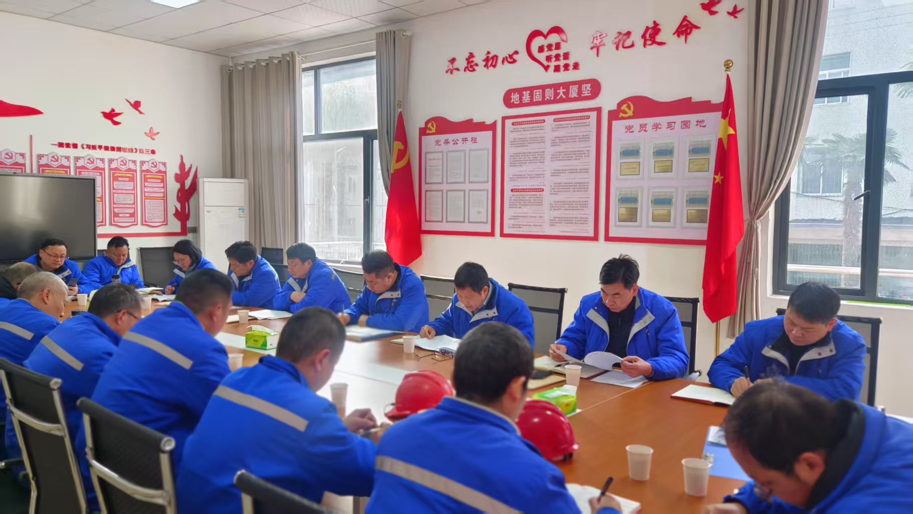 ad9c41227fd2422cd6a9dbbb87664b7.jpg 维多利亚(中国品牌)官方网站-Victoria Company